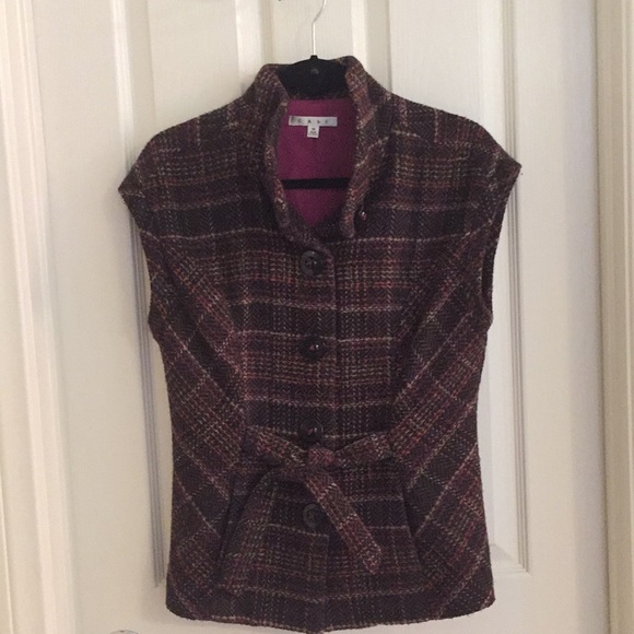 CAbi Cinch It Vest Medium - Picture 1 of 3